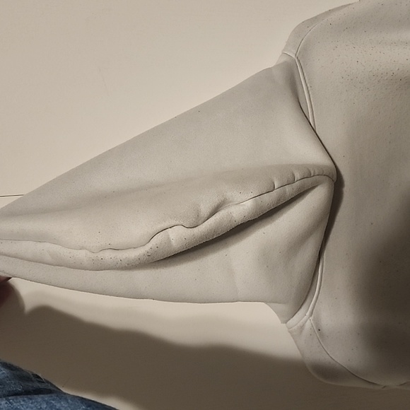 Sweatshirt - Picture 3 of 3